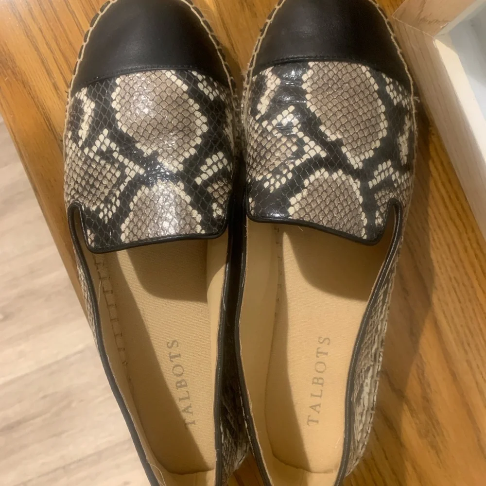 Talbots Black and Cream Espadrille Flats